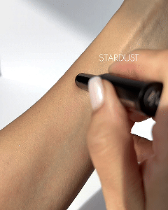 THE LUMINOUS COLOUR STICK  Multi-Use Colour for Eyes, Cheeks & Highlight